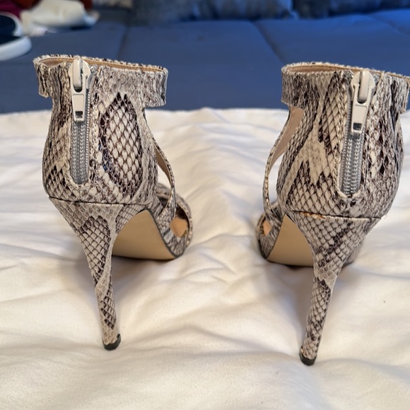 Snake skin high heel sandals, size 5 1/2 - Picture 2 of 5